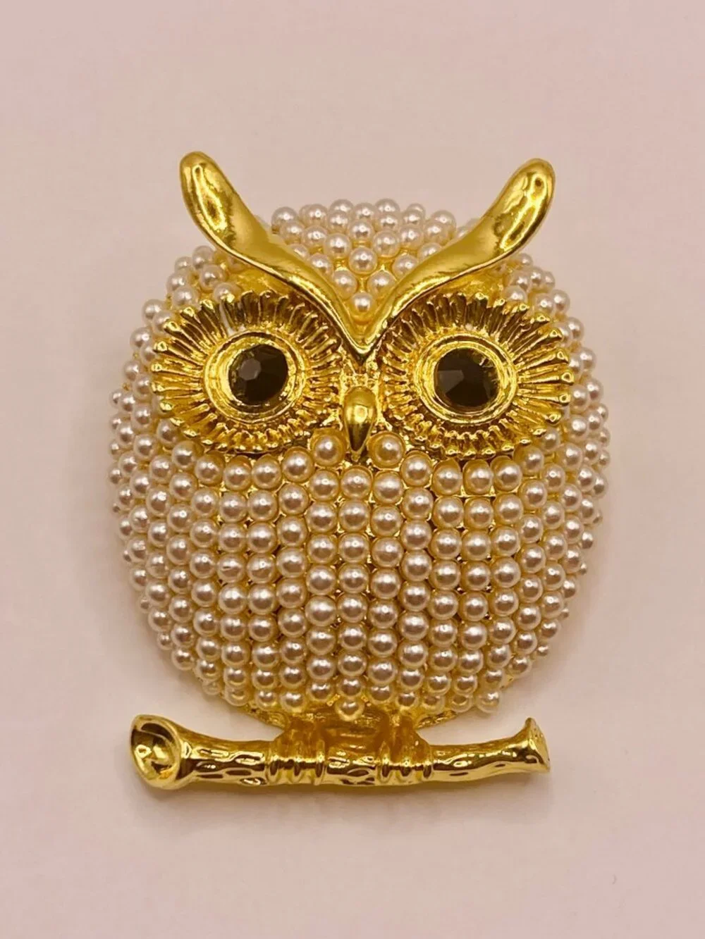 New Gold Tone Owl Brooch Faux Pearl Beads & Black Rhinestone Eyes -53B